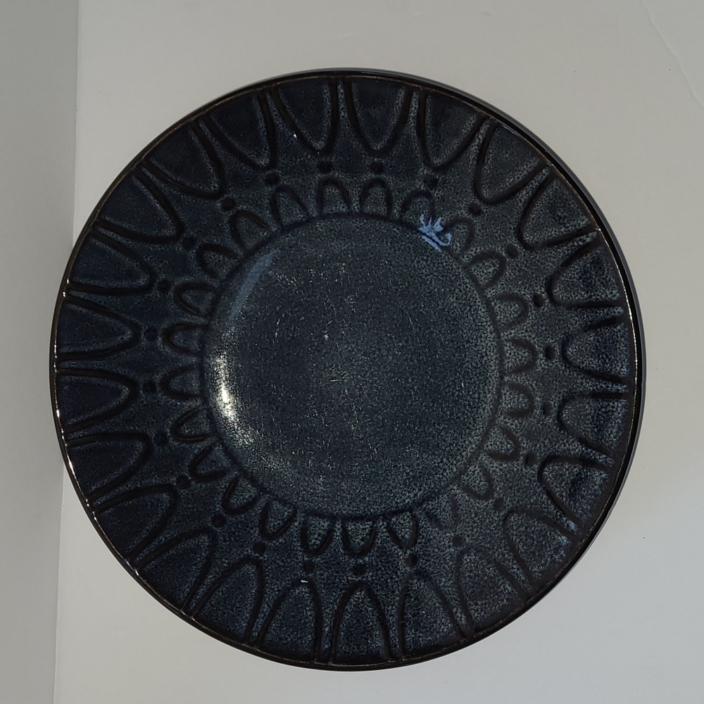 Laurie Gates Serving Bowl